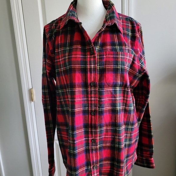 LL Bean Women's Flannel Red Plaid, SZ M, Relaxed Fit - Picture 2 of 10